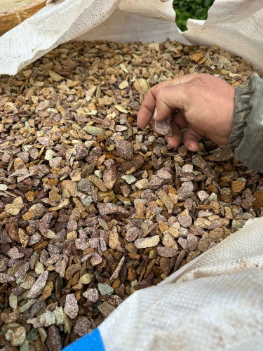 Златолит персиковый декоративная каменная крошка купить в Благовещенске