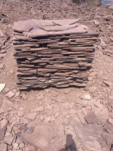 Плитняк лемезит бордовый для цоколя 1,5-2 см купить в Благовещенске