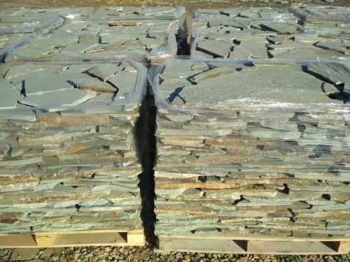 Плитняк златолит зелёный для цоколя, отмостки купить в Благовещенске