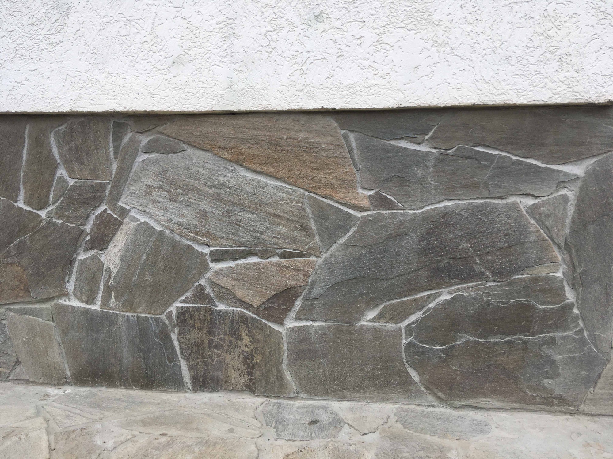 Плитняк златолит Уральский  для фасада купить в Благовещенске