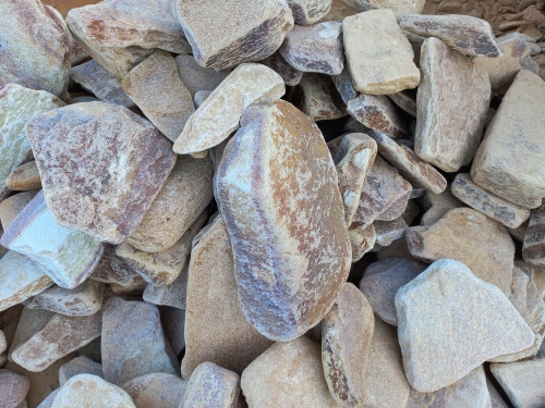 Златолит жёлтый, жёлто-зелёный глыбки и валуны для ланшафтного дизайна купить в Благовещенске