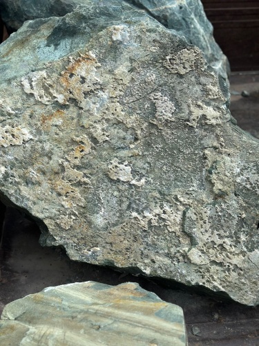 Ландшафтные глыбы зелёные 200-500 килограмм купить в Благовещенске