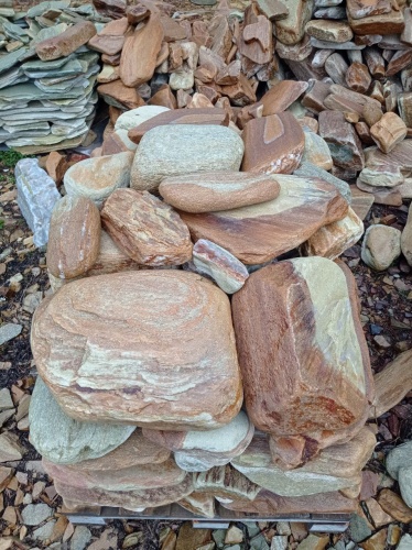 Златолит жёлтый, жёлто-зелёный глыбки и валуны для ланшафтного дизайна купить в Благовещенске